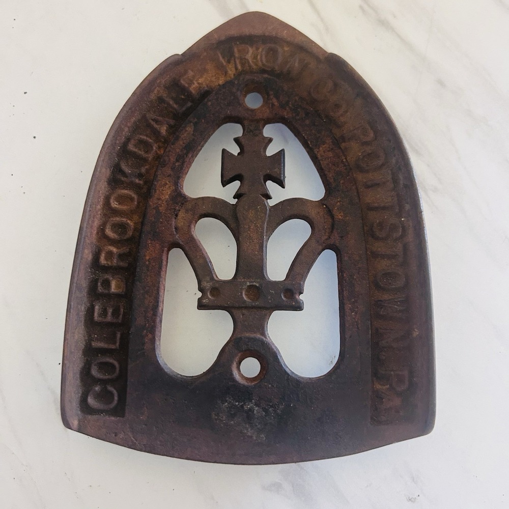 Antique Cast Iron Sad Iron Trivet Colebrookdale Iron‎ Co Potstown PA USA BxUU